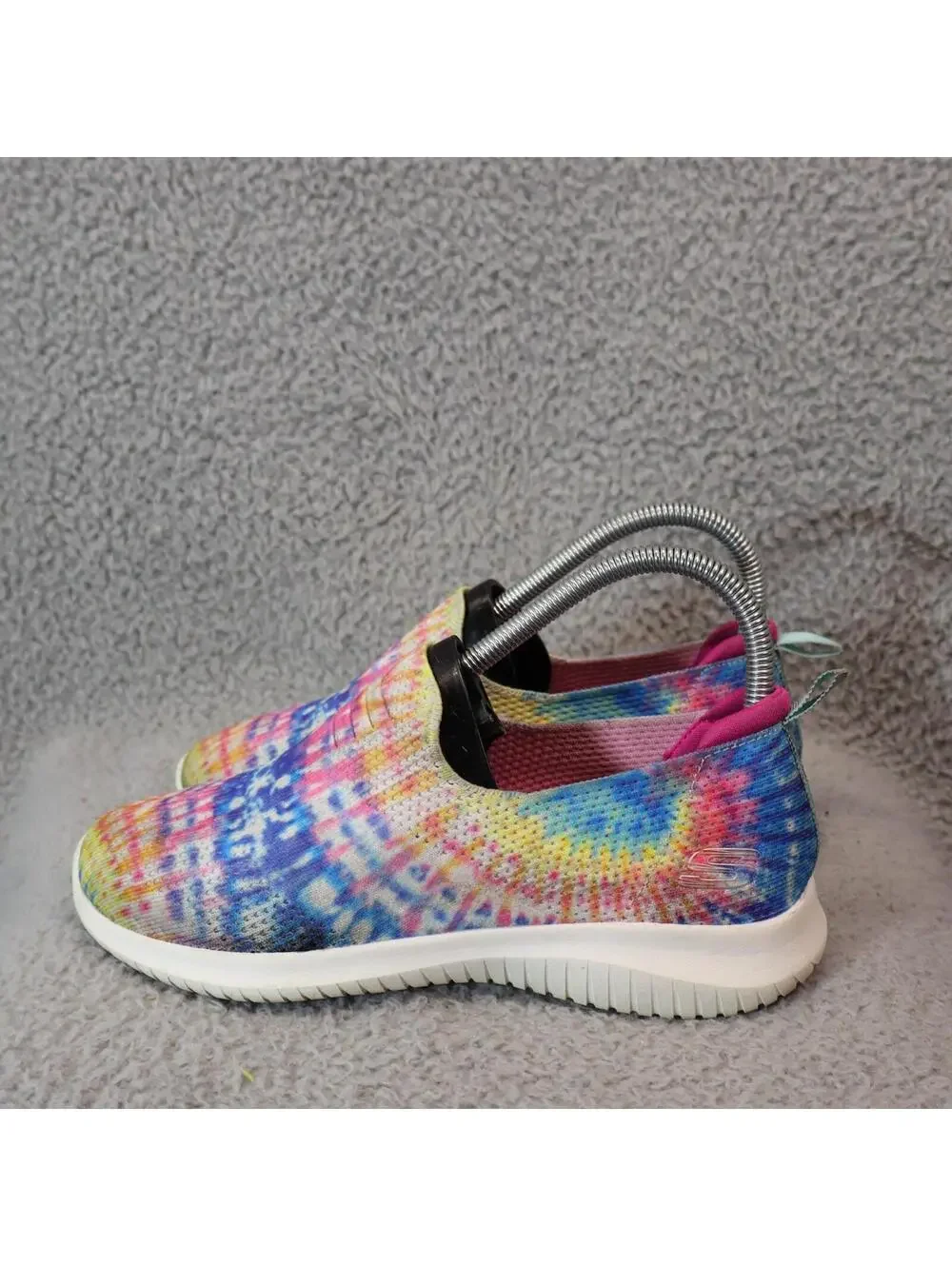 Skechers Women Ultra Flex Harmonious 13106 Tie Dye sz 6.5